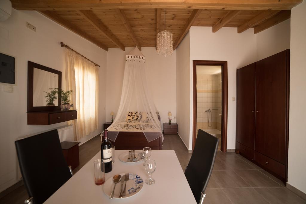 Bodikos Villas&Apartments Pitsidia Exterior foto